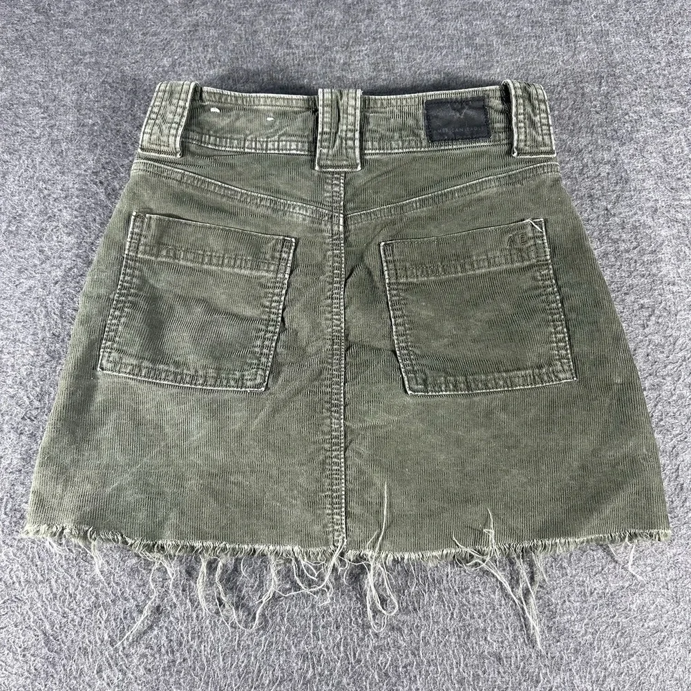 AMERICAN EAGLE Women's Corduroy Mini Skirt 000 Short Olive Green Raw‎ Hem Grunge